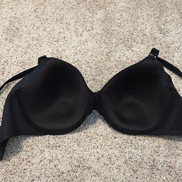 Olga No Side Effects Black Contour Underwire Bra 42C - Picture 6 of 7